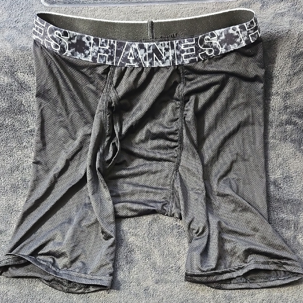 Hanes Black Boxer Briefs with Stretchy Fit and Distinctive Waistband